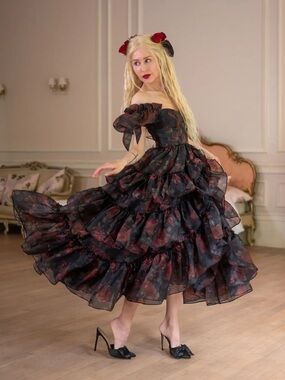 Fanciful Doll Dark Romance Demoiselle Dress, Size M-L